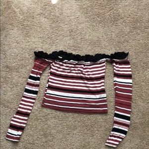 Off the shoulder, crop top